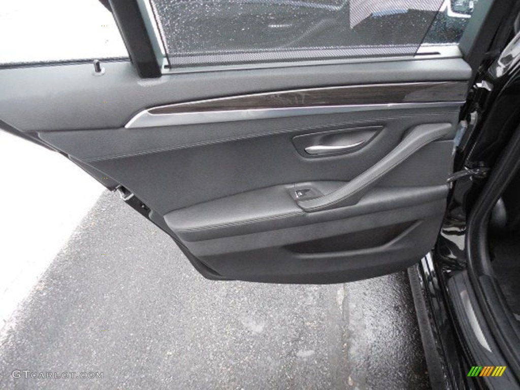 2011 5 Series 550i xDrive Sedan - Black Sapphire Metallic / Black photo #15