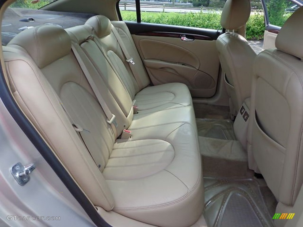 2007 Buick Lucerne CXS Rear Seat Photo #81476502