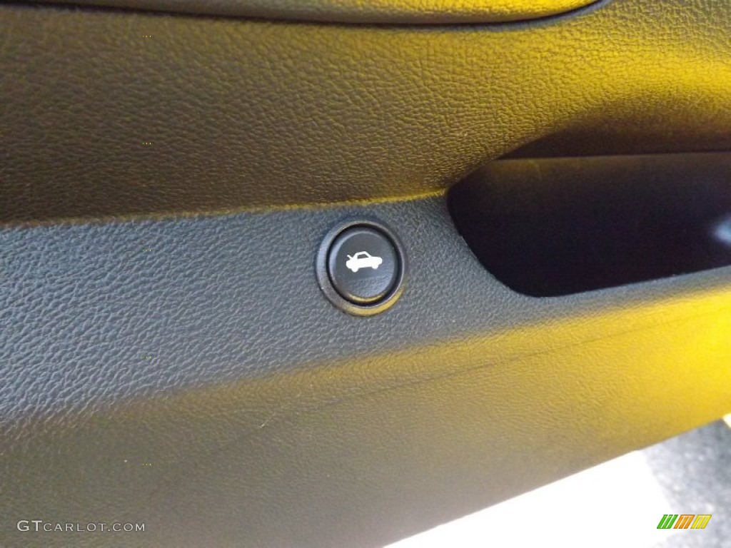 2011 Camaro LT Coupe - Rally Yellow / Gray photo #18