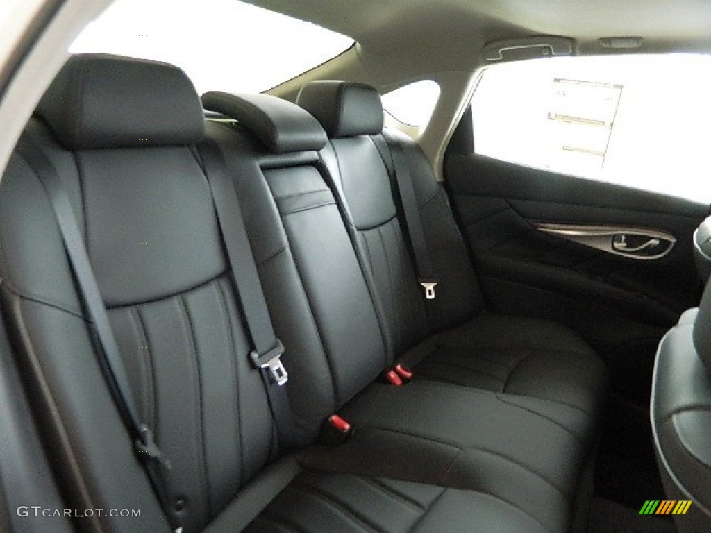 2012 Infiniti M 56x AWD Sedan Rear Seat Photos