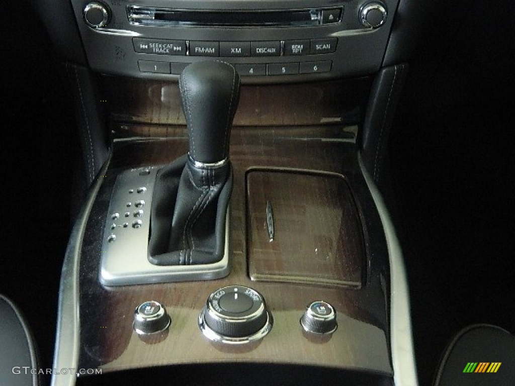 2012 Infiniti M 56x AWD Sedan Transmission Photos