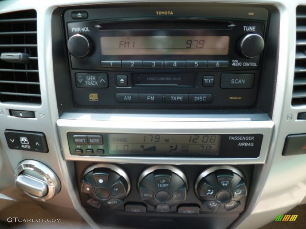 2005 Toyota 4Runner SR5 4x4 Audio System Photos