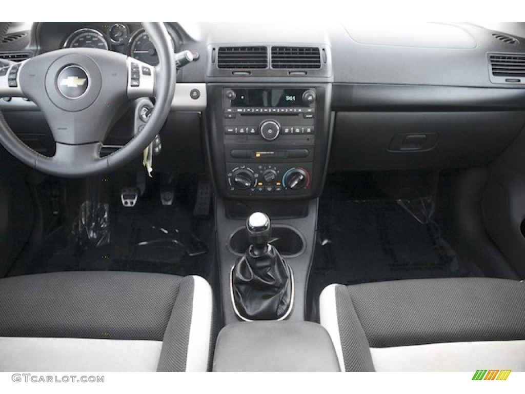2009 Chevrolet Cobalt SS Sedan Ebony/Gray UltraLux Dashboard Photo #81488114