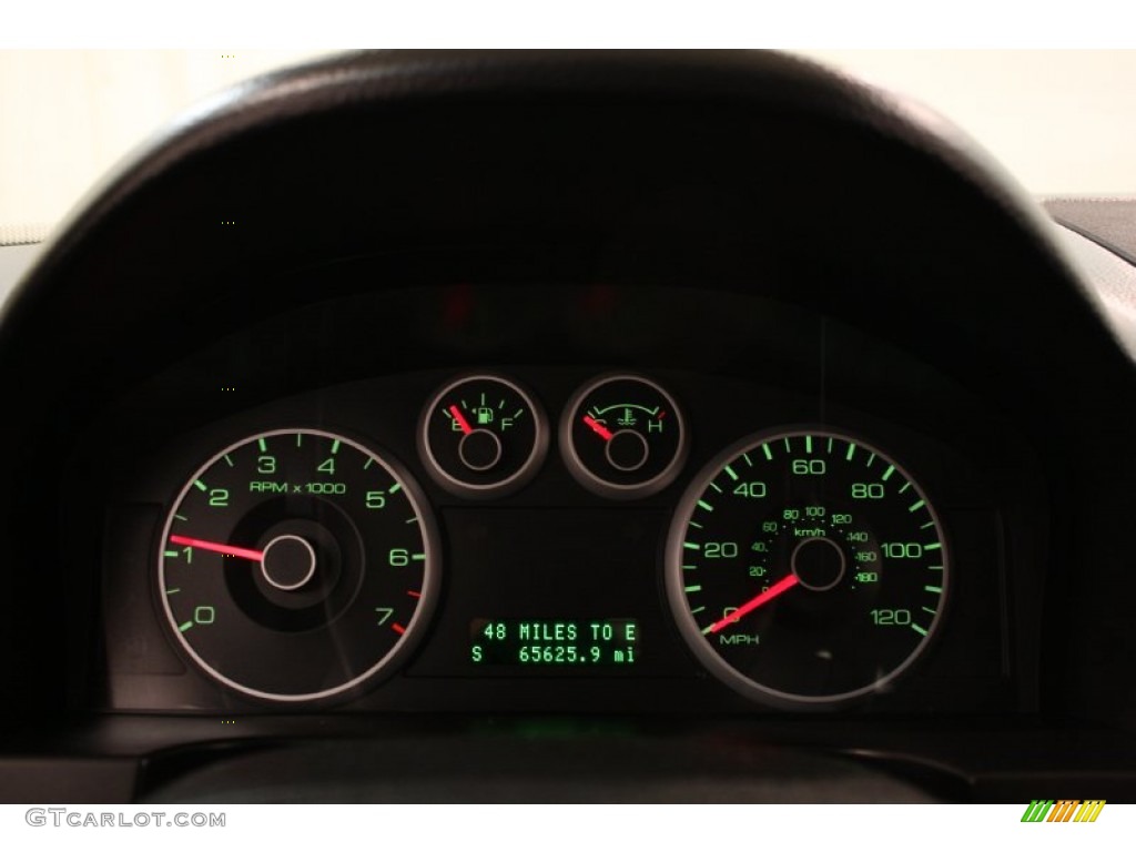 2009 Ford Fusion SE Gauges Photos