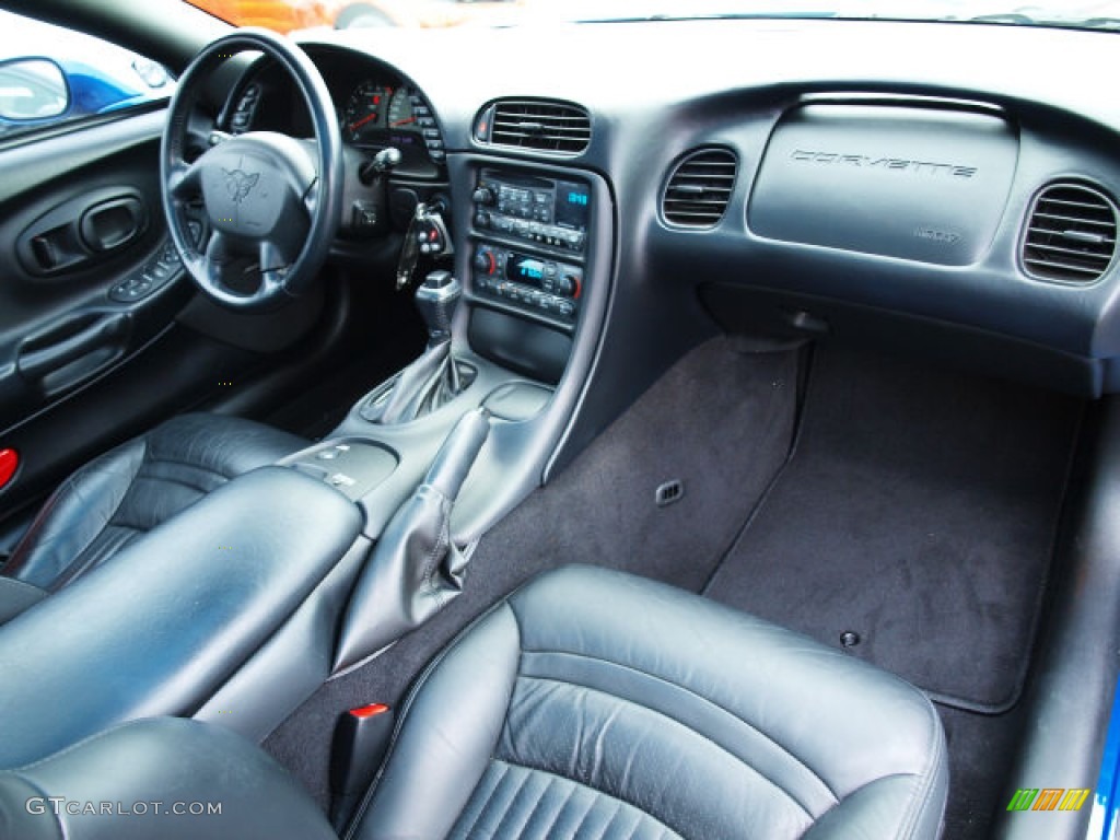 2003 Chevrolet Corvette Coupe Black Dashboard Photo #81489720
