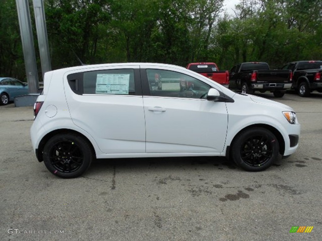 Summit White 2013 Chevrolet Sonic LT Hatch Exterior Photo #81491553
