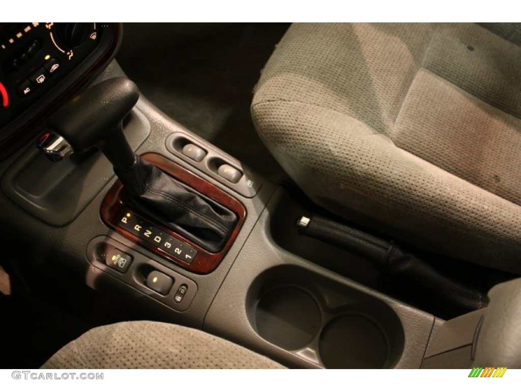 2002 L Series L200 Sedan - Silver Blue / Gray photo #9