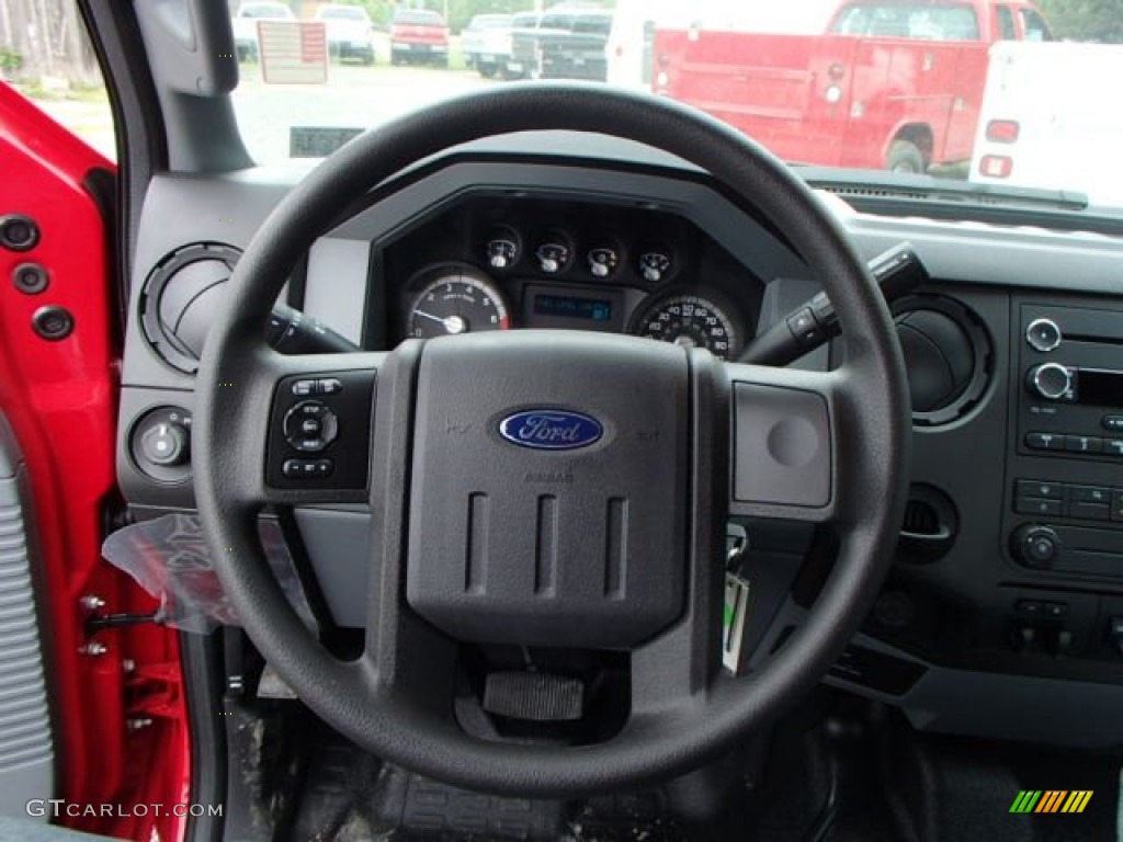 2013 Ford F350 Super Duty XL SuperCab 4x4 Utility Truck Steel Steering Wheel Photo #81493299