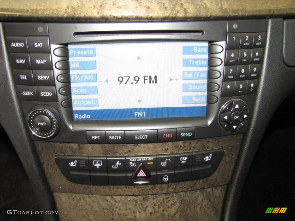 2008 Mercedes-Benz E 350 Sedan Audio System Photos