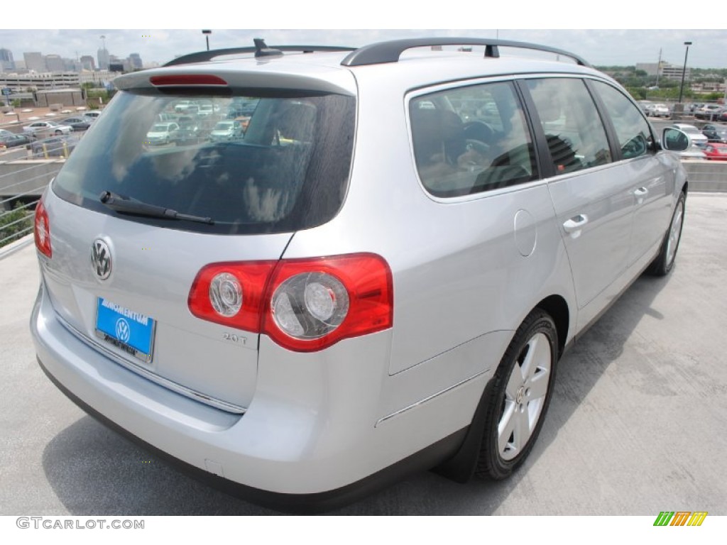 2008 Passat Komfort Wagon - Reflex Silver / Black photo #10