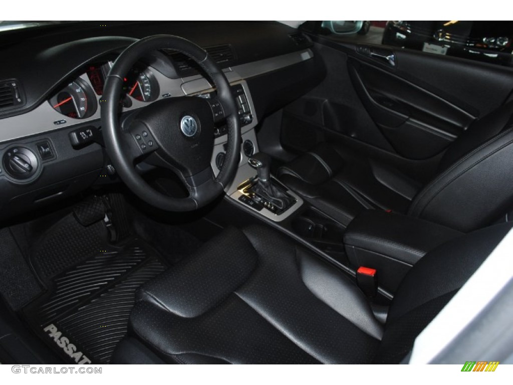 2008 Passat Komfort Wagon - Reflex Silver / Black photo #15