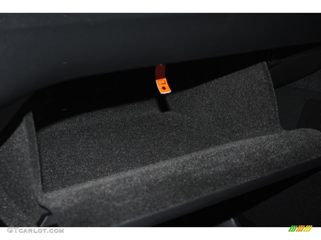 2008 Passat Komfort Wagon - Reflex Silver / Black photo #26