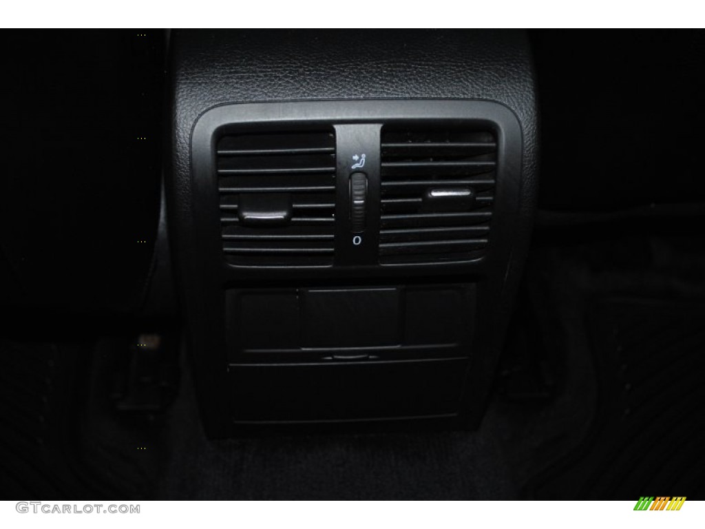 2008 Passat Komfort Wagon - Reflex Silver / Black photo #38