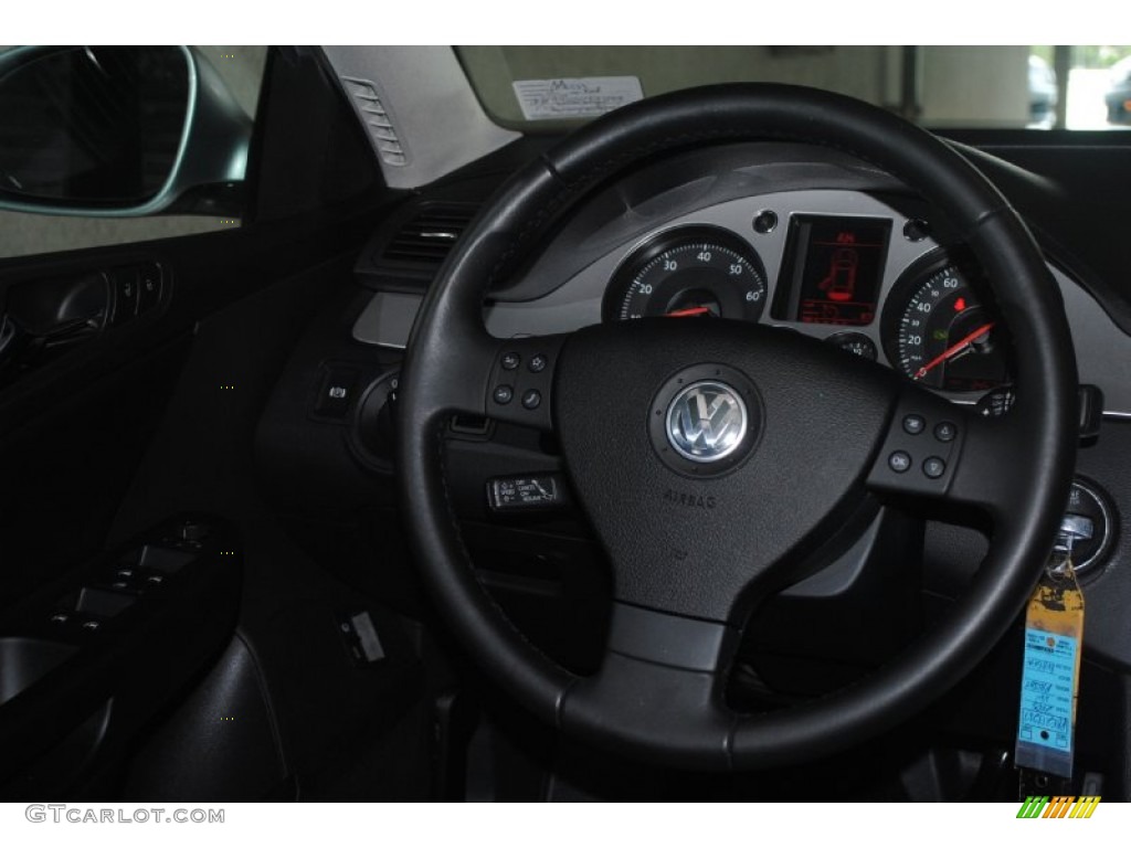 2008 Passat Komfort Wagon - Reflex Silver / Black photo #40