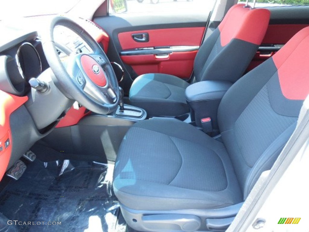 2010 Kia Soul Sport Front Seat Photo #81498114