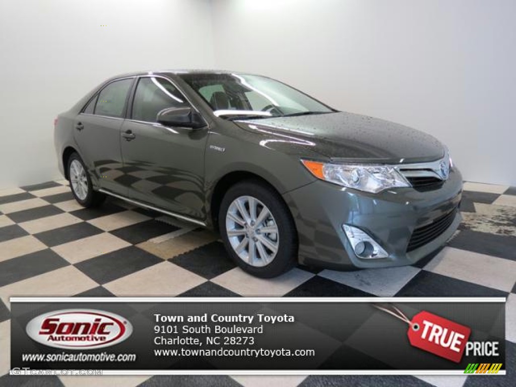 Cypress Green Metallic Toyota Camry