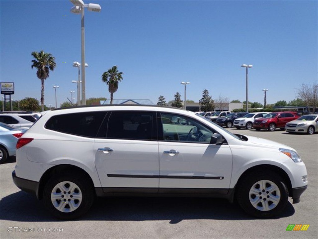 Summit White 2009 Chevrolet Traverse LS Exterior Photo #81499224