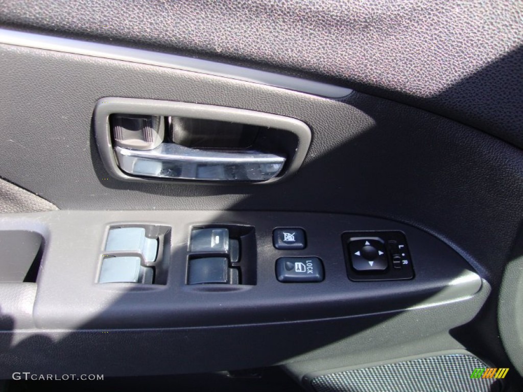 2012 Outlander Sport SE - Cosmic Blue / Black photo #10