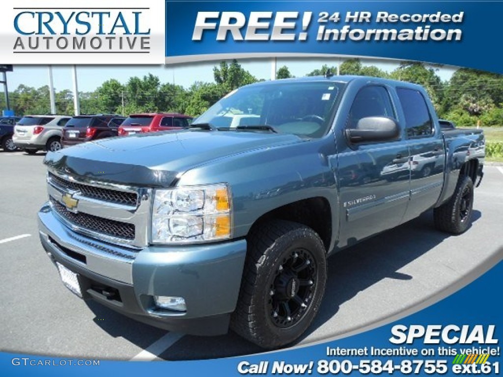 Blue Granite Metallic Chevrolet Silverado 1500