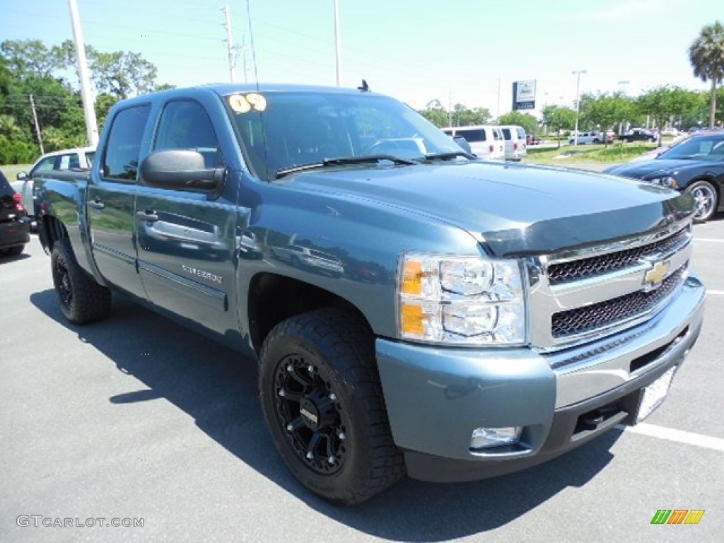 2009 Silverado 1500 LT Crew Cab 4x4 - Blue Granite Metallic / Ebony photo #10