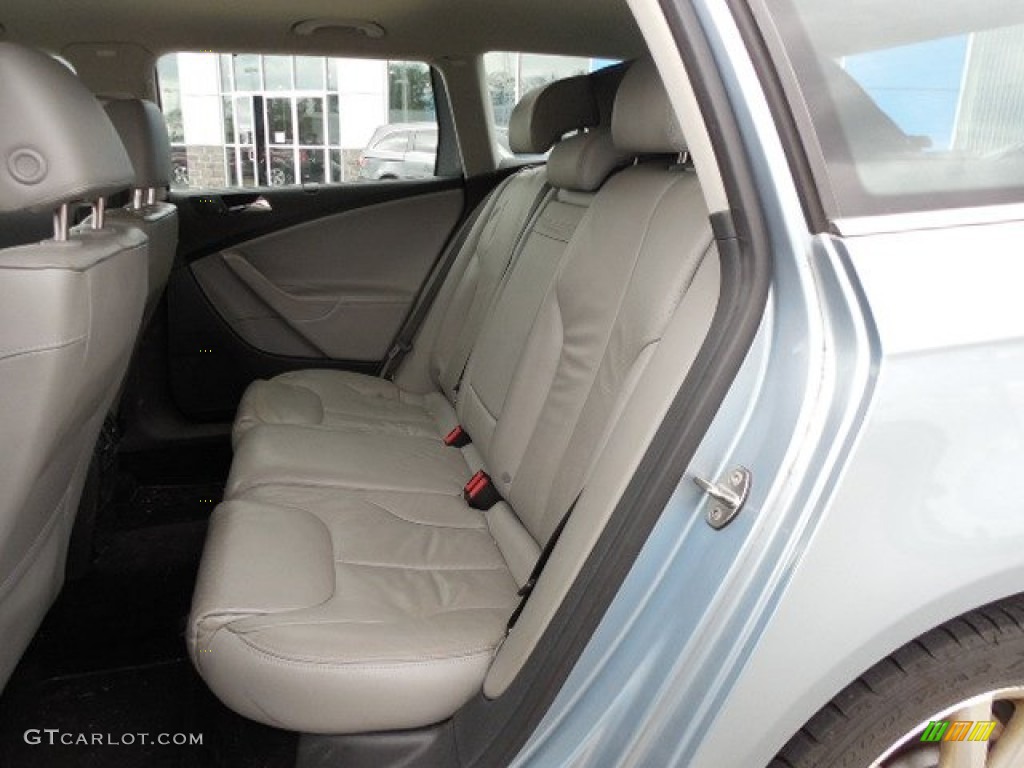 2007 Volkswagen Passat 3.6 4Motion Wagon Interior Color Photos
