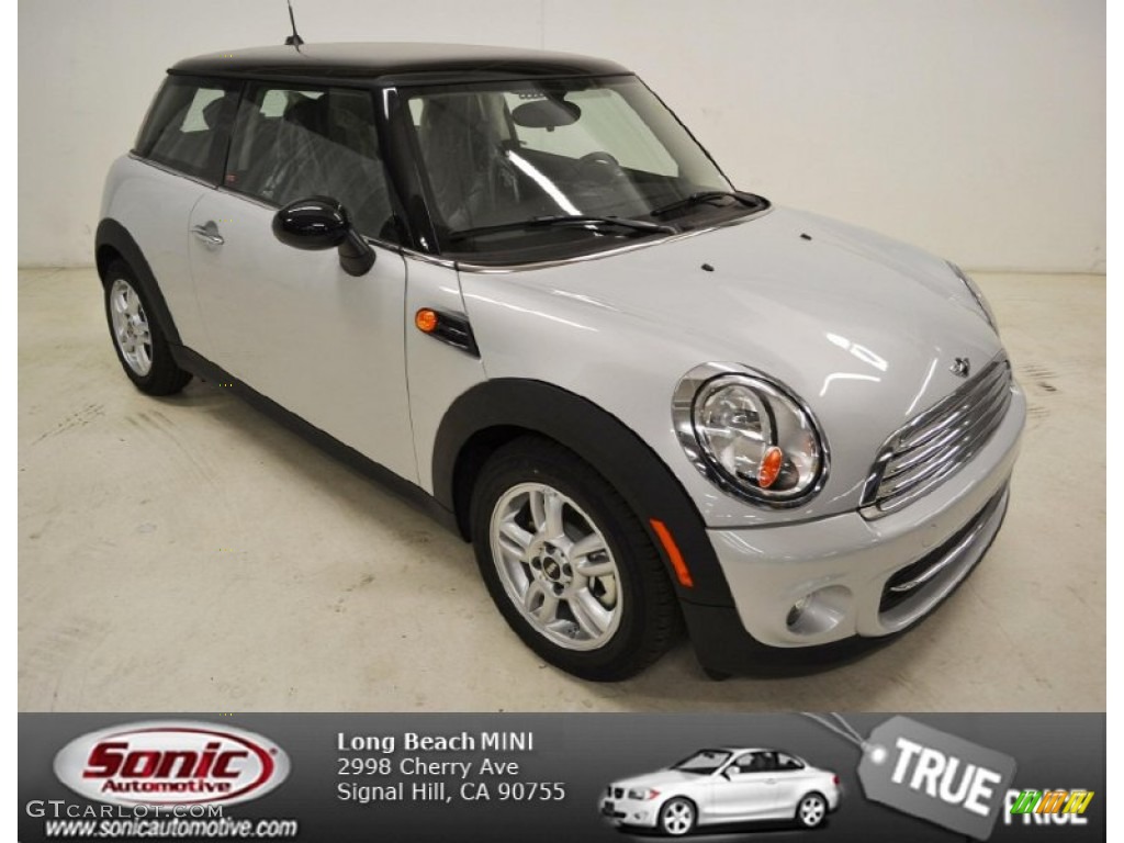 White Silver Metallic Mini Cooper