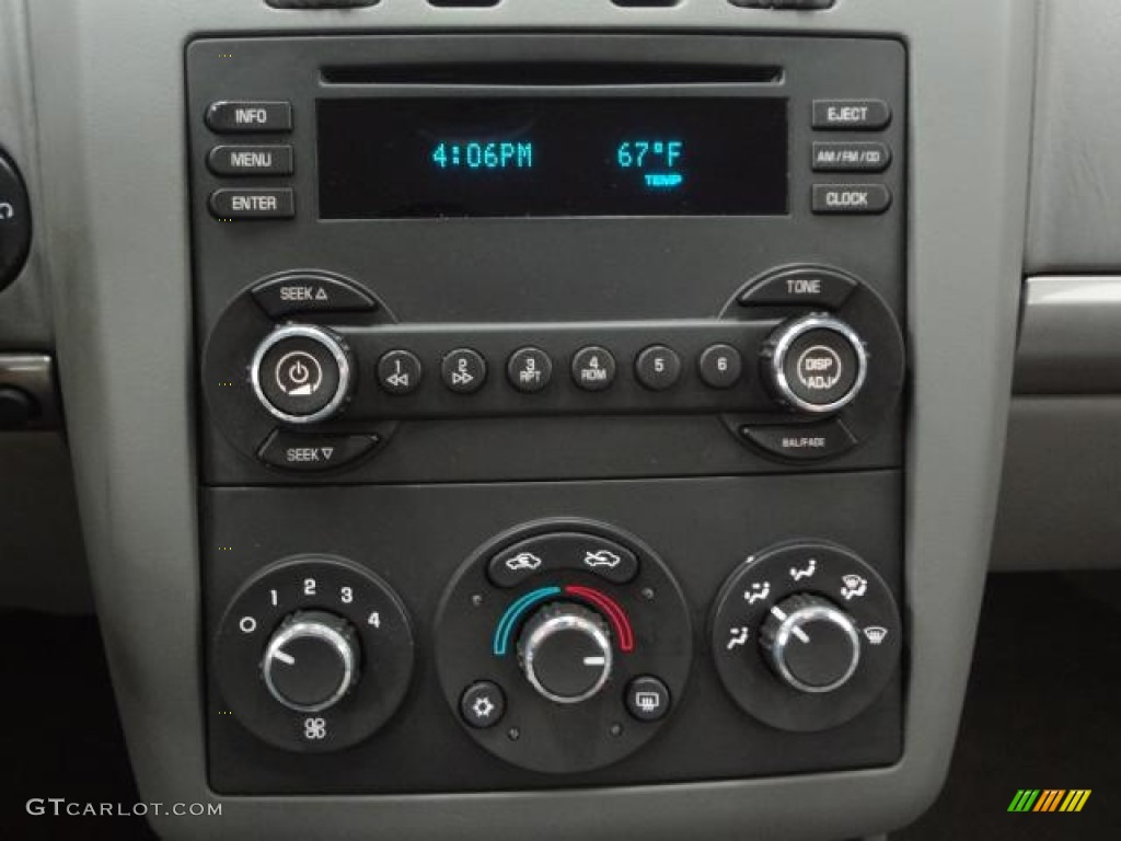 2006 Chevrolet Malibu LS Sedan Controls Photos