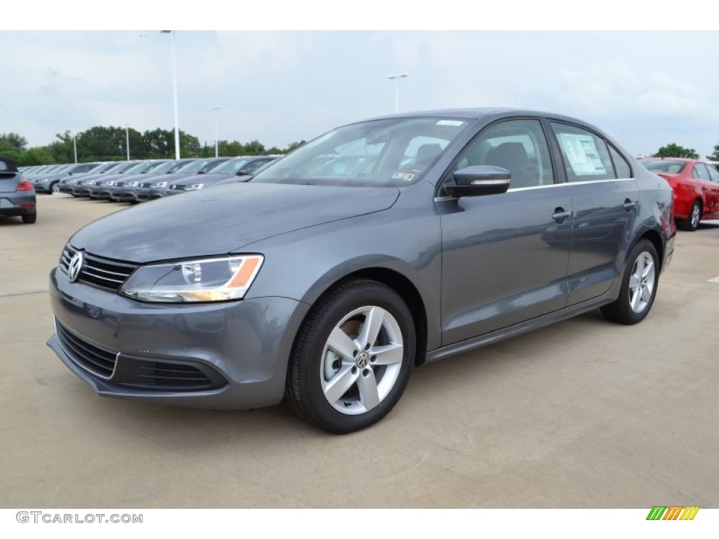 2013 Jetta TDI Sedan - Platinum Gray Metallic / Titan Black photo #1