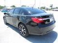 Black - 200 S Sedan Photo No. 3