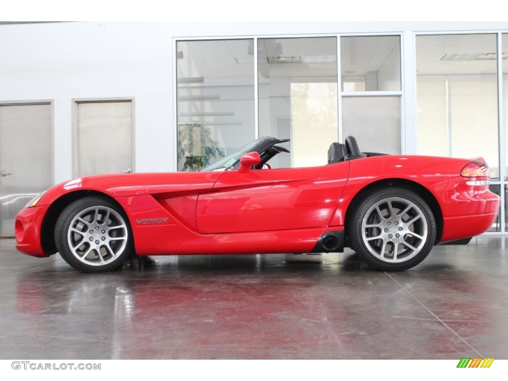 Viper Red 2003 Dodge Viper SRT-10 Exterior Photo #81504302