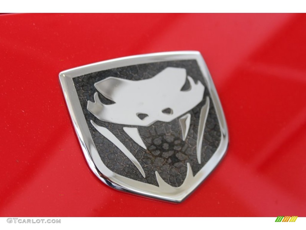 2003 Dodge Viper SRT-10 Marks and Logos Photos
