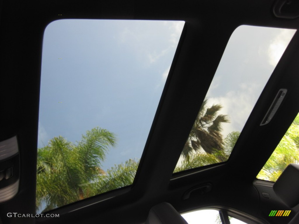 2010 E 550 Sedan - Arctic White / Black photo #22