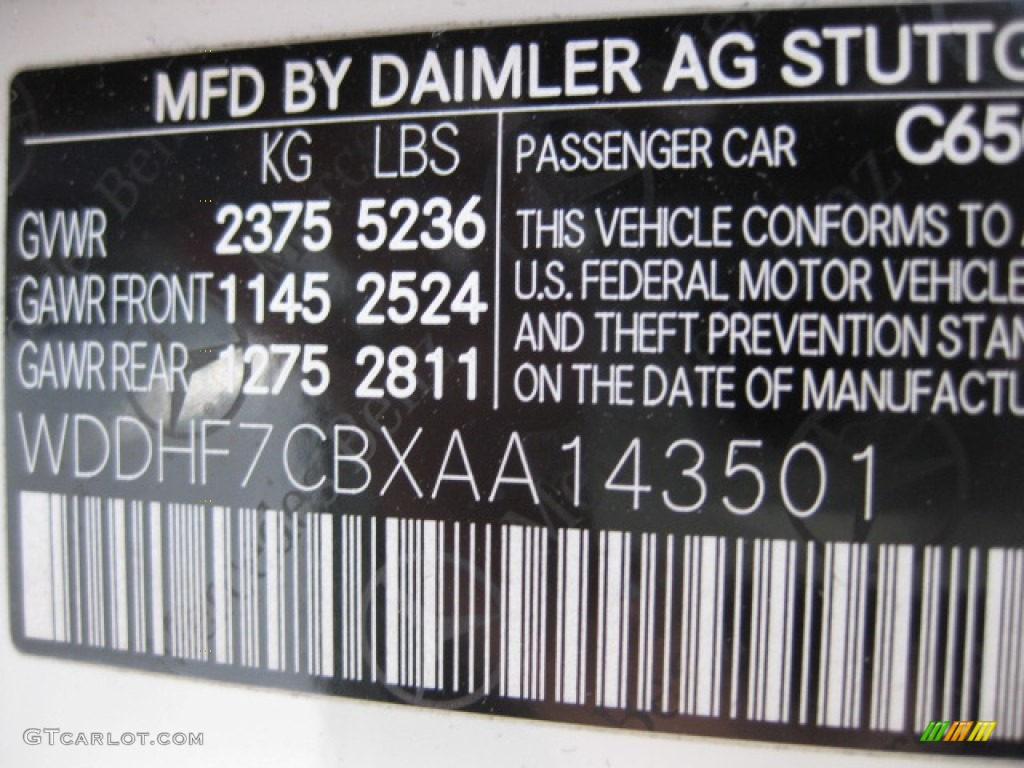 2010 E 550 Sedan - Arctic White / Black photo #25