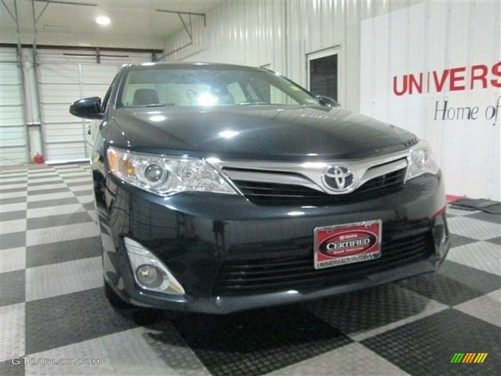 2012 Camry XLE - Attitude Black Metallic / Light Gray photo #2