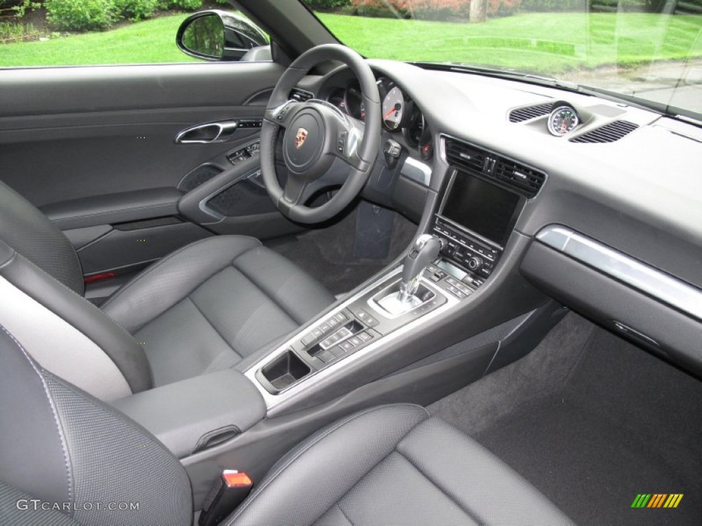 Black Interior 2013 Porsche 911 Carrera 4S Coupe Photo #81507957