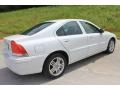 Ice White - S60 2.5T Photo No. 10