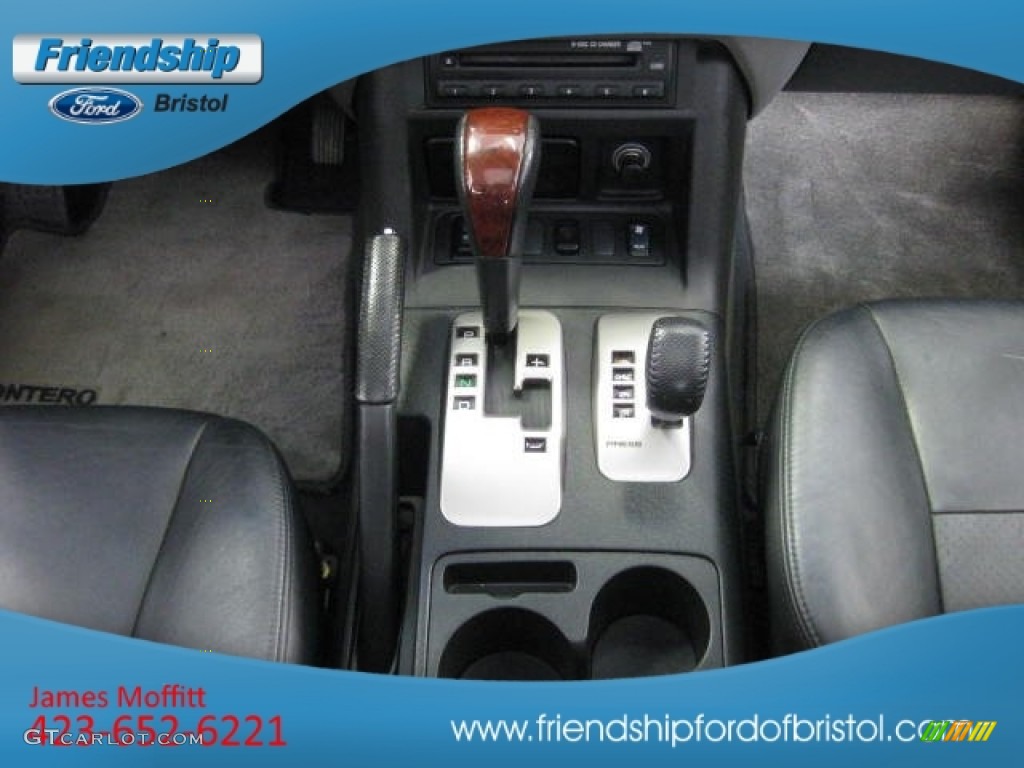 2004 Montero Limited 4x4 - Cool Silver Metallic / Charcoal photo #20