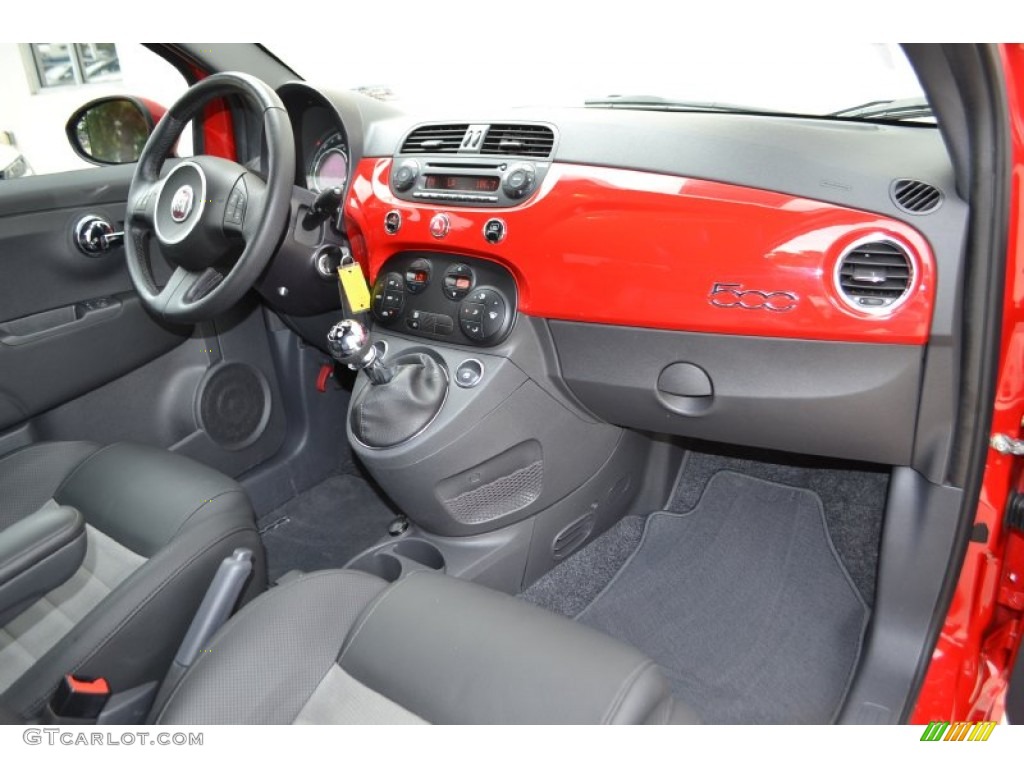 2012 Fiat 500 Sport Sport Tessuto Nero/Nero (Black/Black) Dashboard Photo #81512175