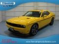 Stinger Yellow - Challenger SRT8 Yellow Jacket Photo No. 2