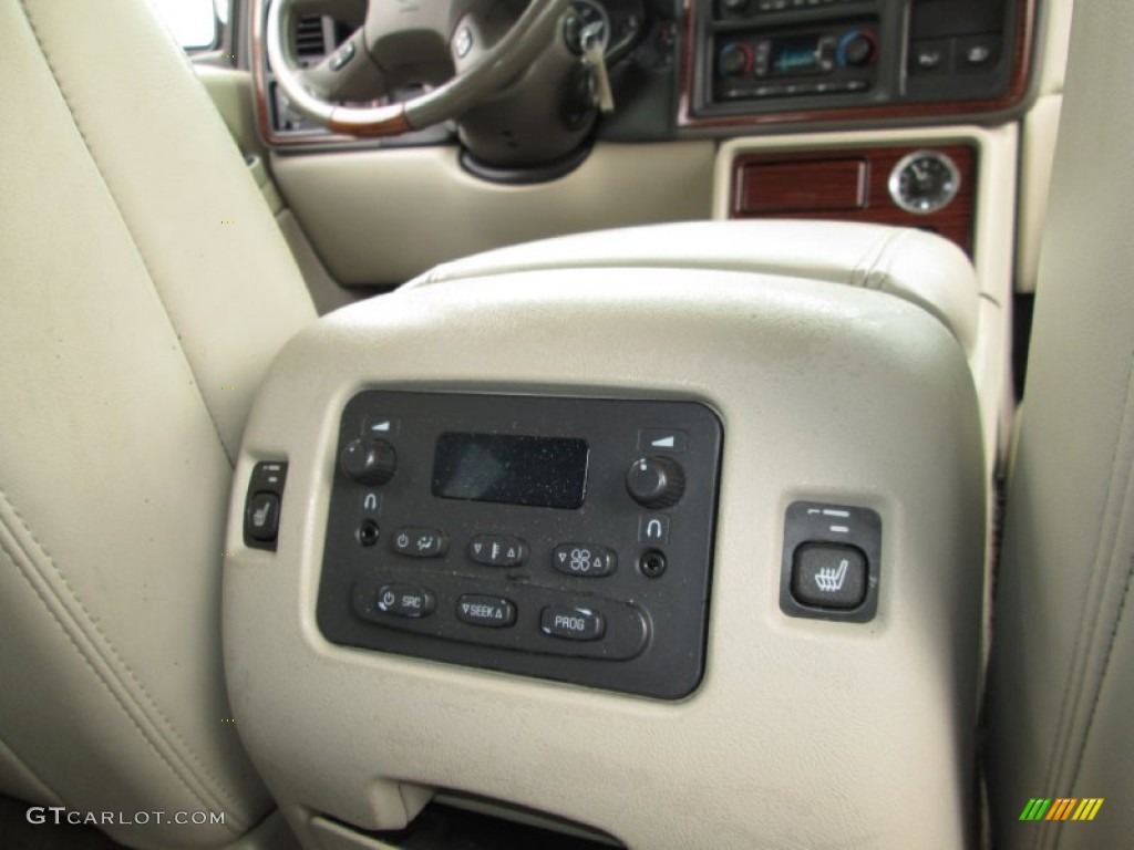 2004 Escalade AWD - White Diamond / Shale photo #27