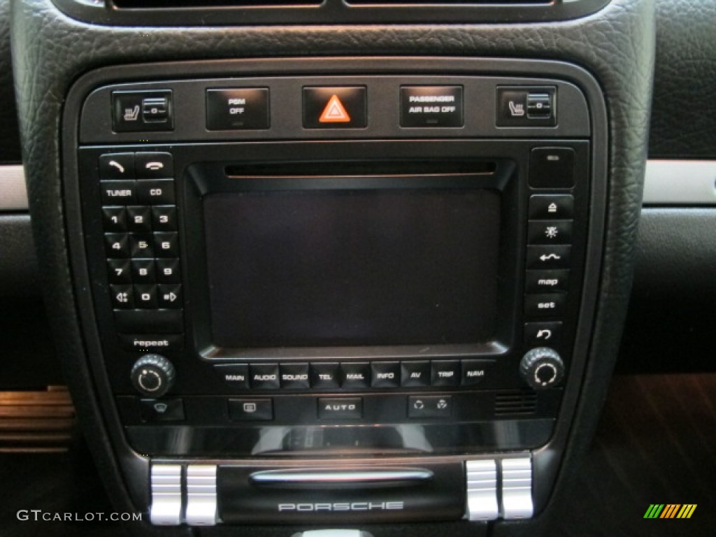 2006 Cayenne Tiptronic - Iceland Silver Metallic / Black photo #30