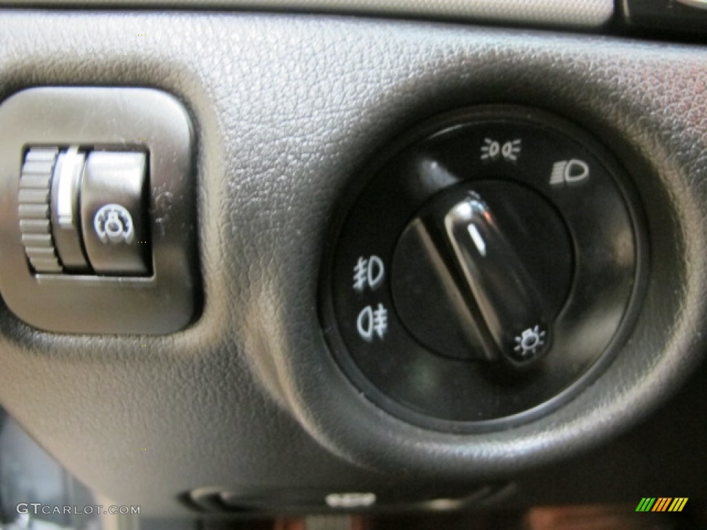 2006 Cayenne Tiptronic - Iceland Silver Metallic / Black photo #39