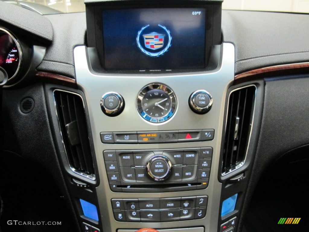 2011 Cadillac CTS 4 3.6 AWD Sedan Controls Photos