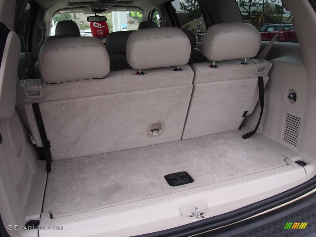 2007 Aspen Limited HEMI 4WD - Cool Vanilla White / Dark Khaki/Light Graystone photo #10