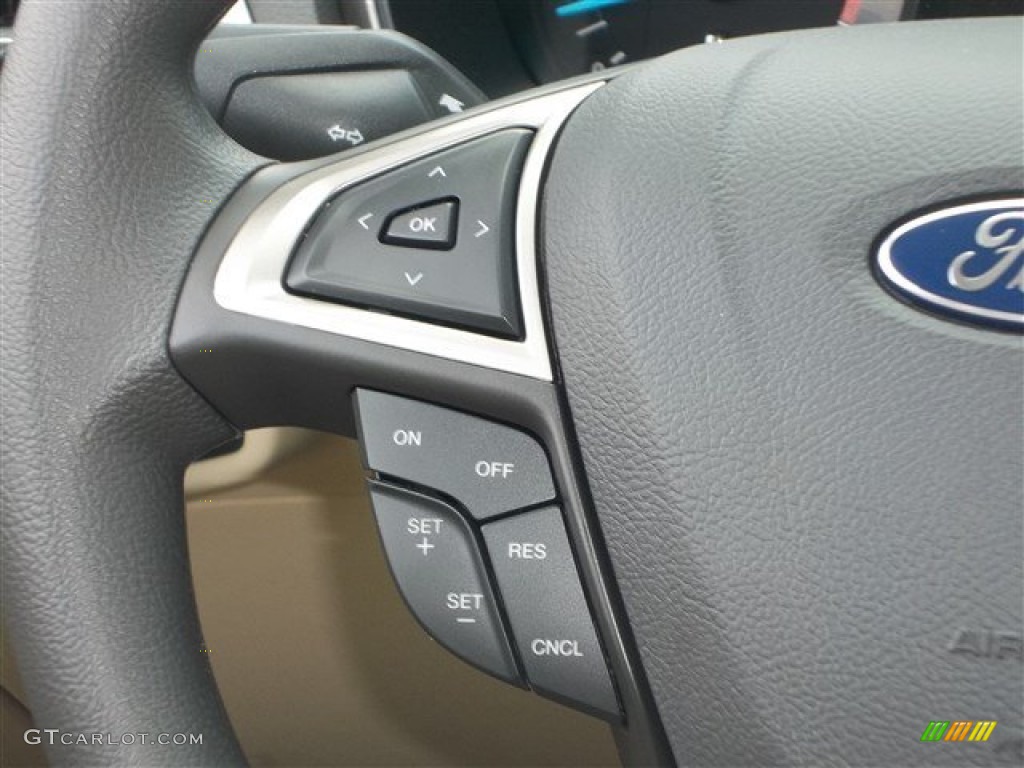 2013 Ford Fusion SE Controls Photo #81521133