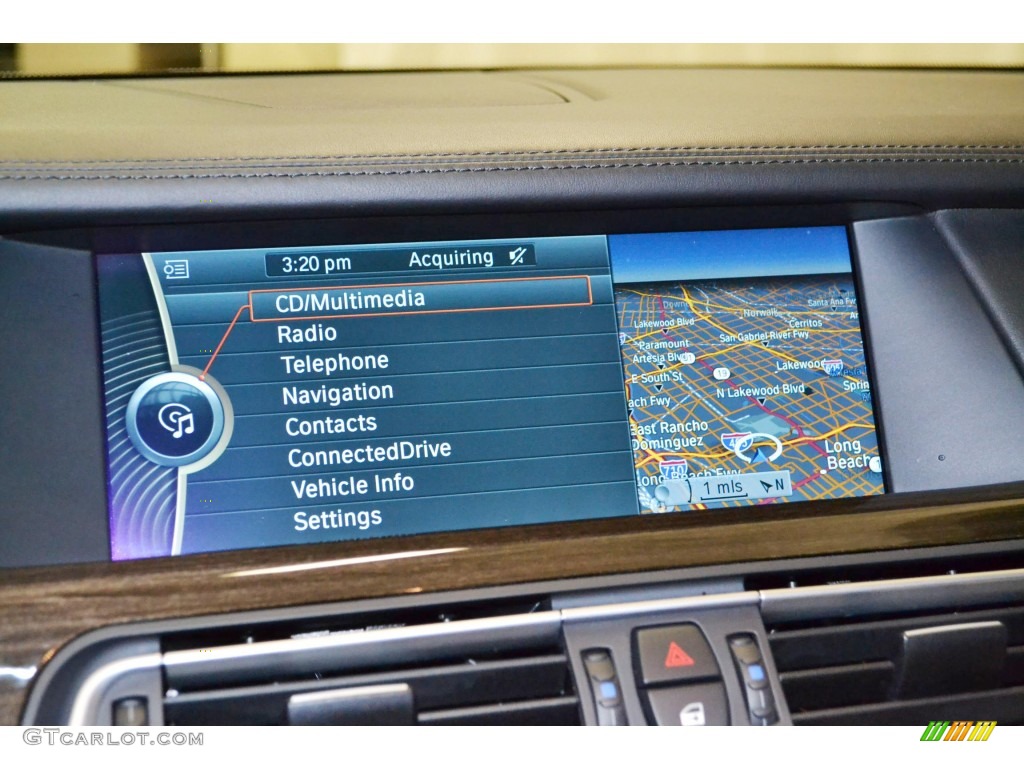 2011 BMW 7 Series 750Li Sedan Navigation Photos