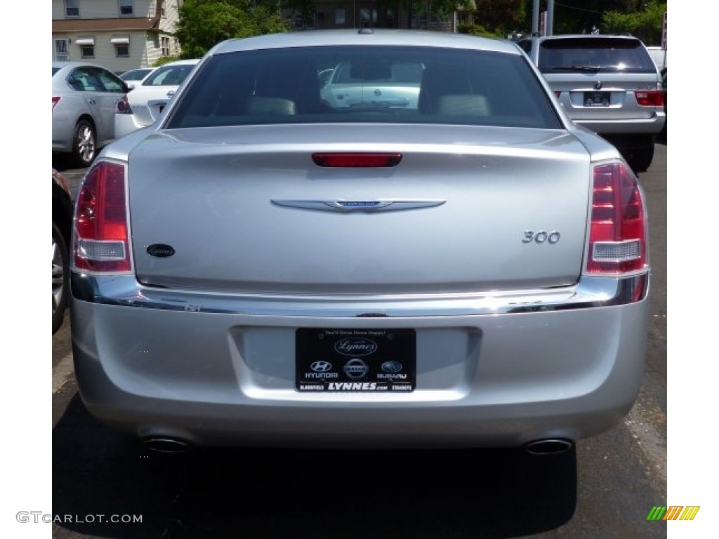 2012 300 Limited - Bright Silver Metallic / Black photo #6