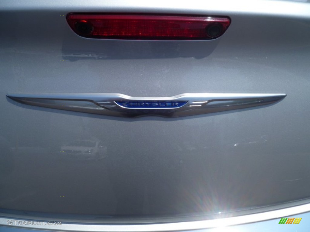 2012 300 Limited - Bright Silver Metallic / Black photo #8