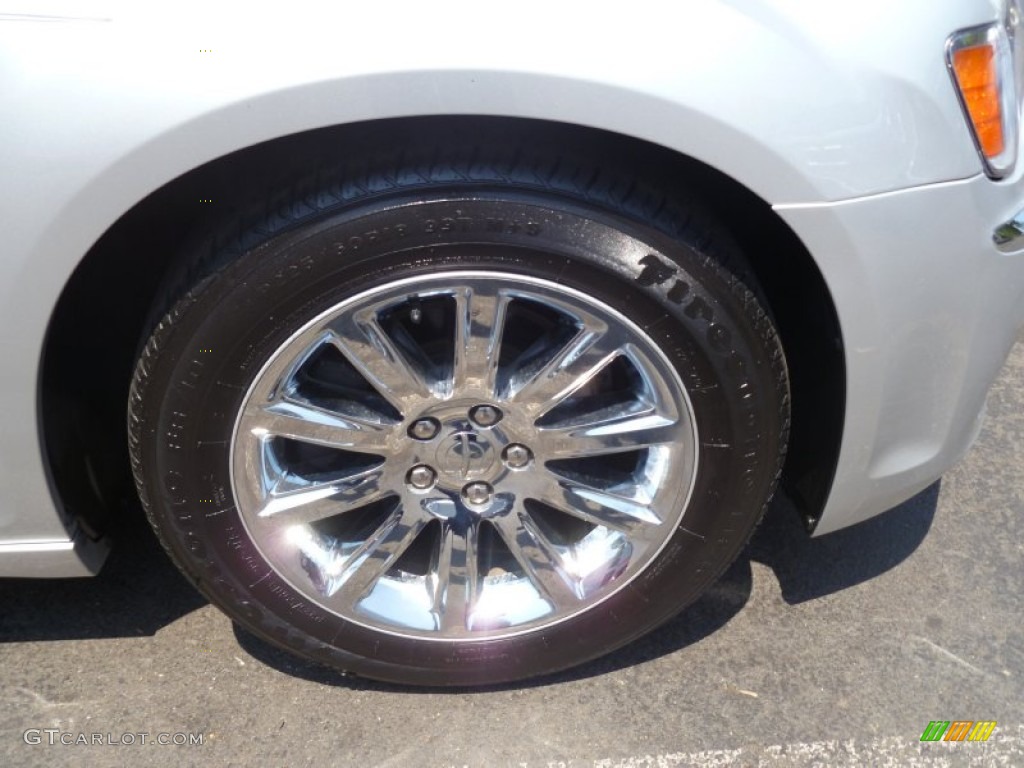 2012 300 Limited - Bright Silver Metallic / Black photo #9