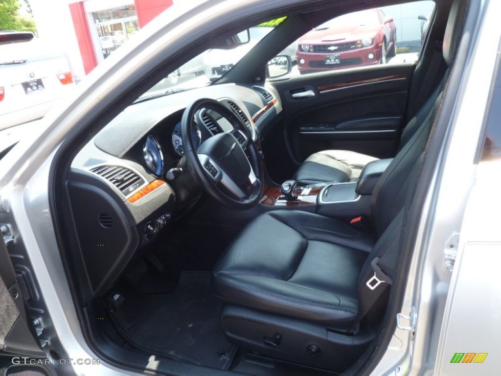 2012 300 Limited - Bright Silver Metallic / Black photo #14